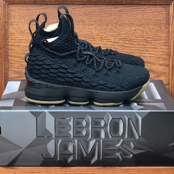 Nike Lebron XV GS Black Noir Shoes - Picture 3 of 7